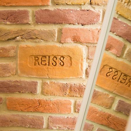 לבוב Біля Медичного Університету На Вулиці Кониського 5 Бічна Личаківської מראה חיצוני תמונה
